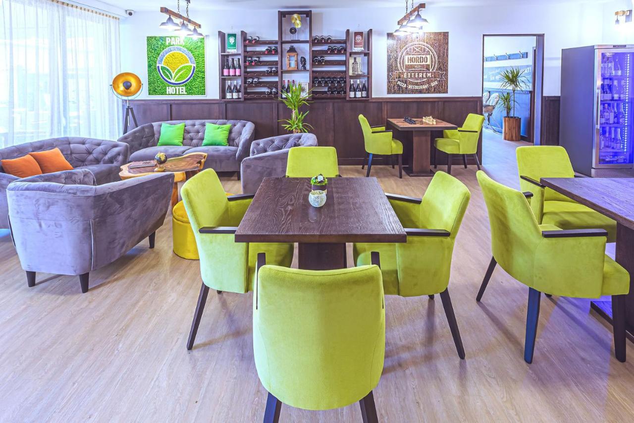 Park Hotel Buek-Buekfuerdo מראה חיצוני תמונה