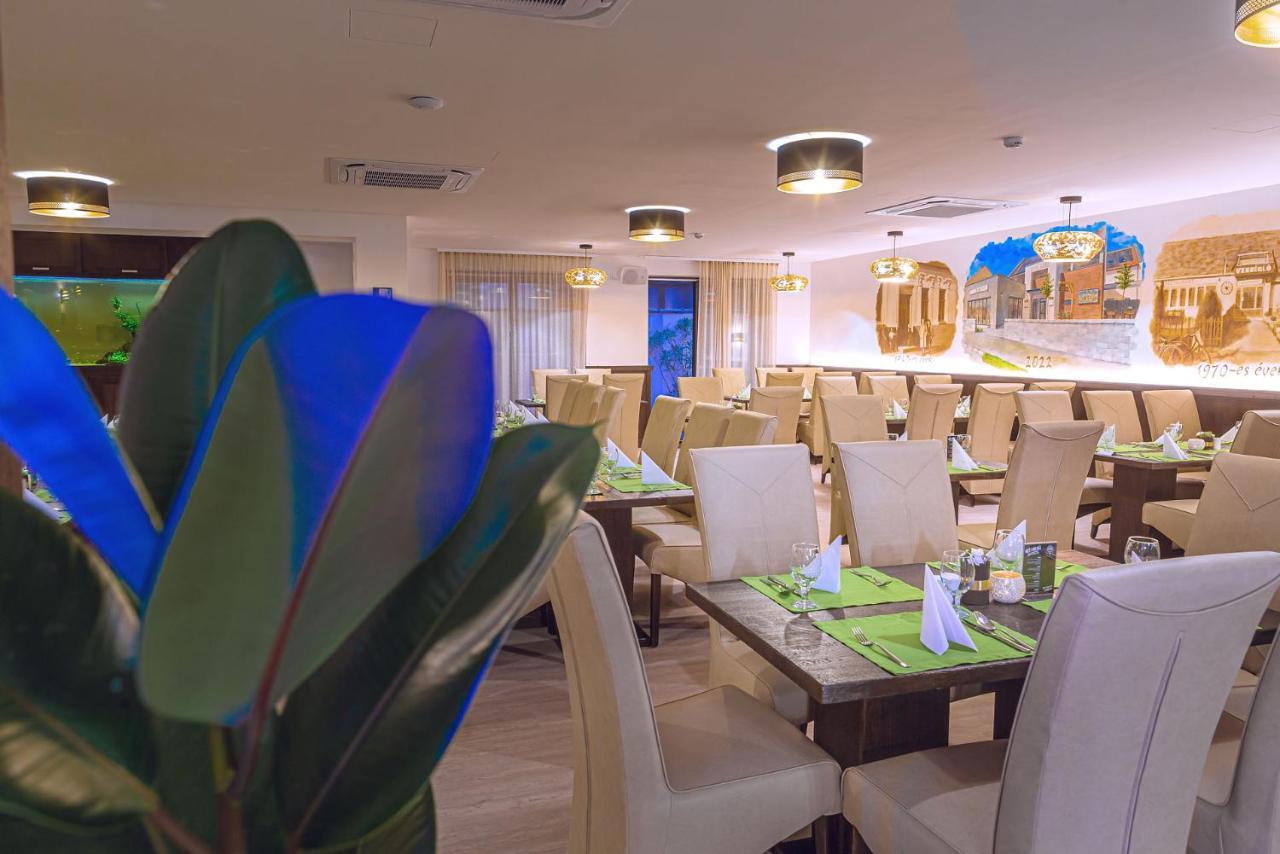 Park Hotel Buek-Buekfuerdo מראה חיצוני תמונה